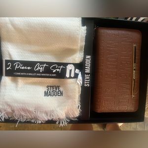 New Steve Madden wallet and scarf